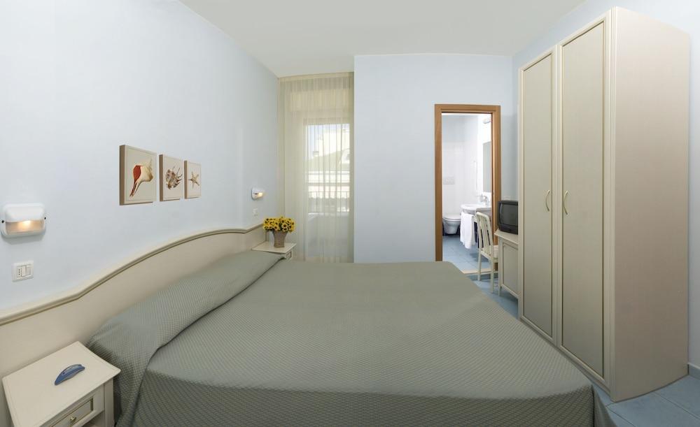 Hotel Belmar Cattolica Dış mekan fotoğraf